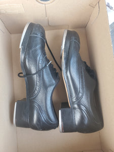 Size 6.5 jason samules tap shoes-consignment